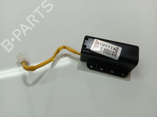 Used Switch PEUGEOT 4007 (VU_, VV_) 2.2 HDi (156 hp) 32547983