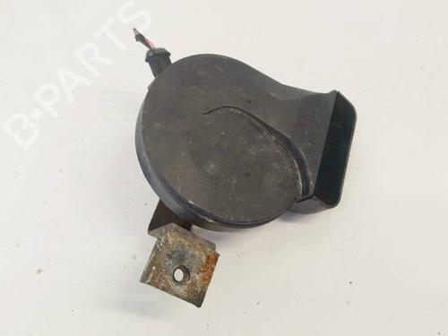 horn-volvo-v70-ii-285-1999-2000-2001-2002-2003-2004-2005-2006-2007-2008-34789221 main image