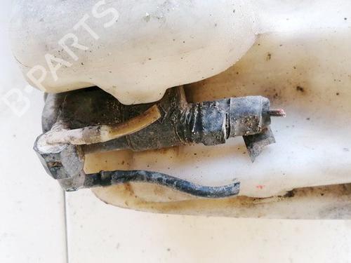 Used Washer pump Washer pump CITROËN XSARA Break (N2) 2.0 HDI 90 (90 hp) 35590617 35590617