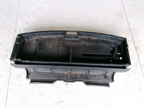 Used Boot lining Boot lining MAZDA 5 (CR) 1.8 (CR19) (116 hp) 35567760 35567760