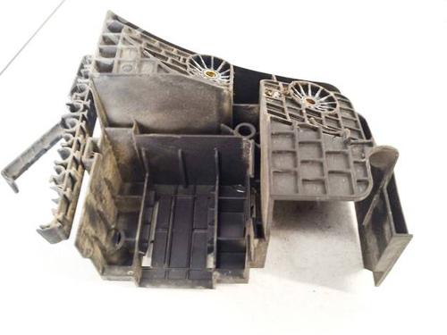 Fuse box VW GOLF PLUS V (5M1, 521) 1.9 TDI | BP38431177E1 - Image 3