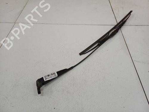 Used Front windshield wiper arm Front windshield wiper arm OPEL ASTRA F Hatchback (T92) 1.7 TD (F08, M08, F68, M68) (68 hp) 32538306 32538306
