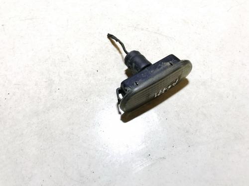 Used Right side indicator Right side indicator VW GOLF IV (1J1) 1.9 TDI (110 hp) 35572475 35572475