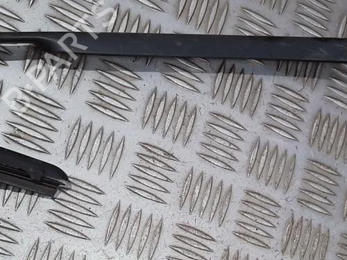 front-windshield-wiper-arm-toyota-rav-4-iii-_a3_-2005-2006-2007-2008-2009-2010-2011-2012-2013-2014-33504059 main image