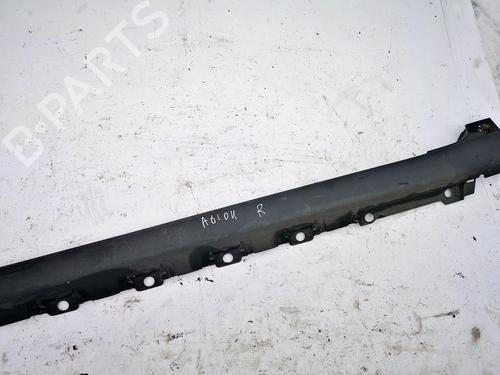 Højre sidekjole Højre sidekjole TOYOTA URBAN CRUISER (_P1_) 1.4 D-4D (NLP110_, NLP110R) (90 hp) 35549586 35549586