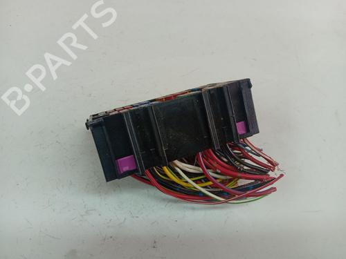 Fuse box VW TRANSPORTER T5 Van (7HA, 7HH, 7EA, 7EH) VR6 3.2 4motion | BP37505682E1 - Image 2