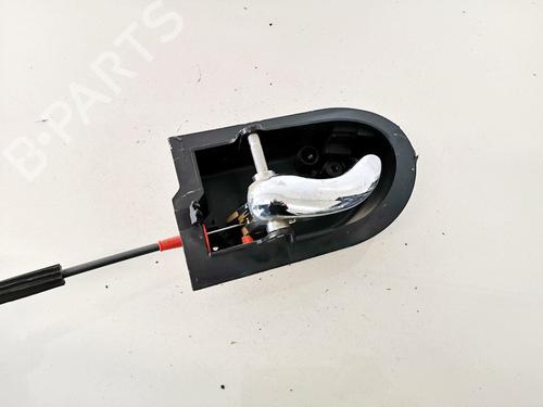 Used Front left interior door handle Front left interior door handle 35628194 35628194