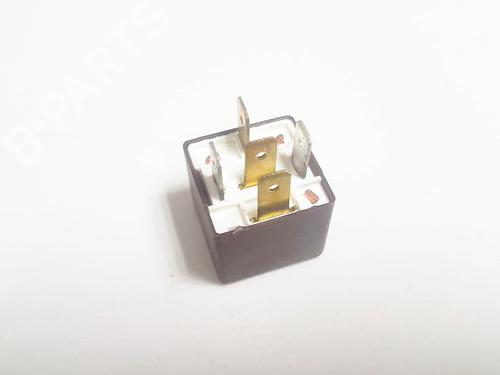 Electronic sensor AUDI A6 C4 Avant (4A5) 2.5 TDI | BP33104071M84 - Image 2