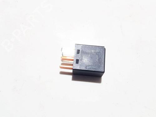 Used Electronic sensor Electronic sensor MITSUBISHI COLT VI (Z3_A, Z2_A) 1.1 (Z31A, Z32A) (75 hp) 33103814 33103814