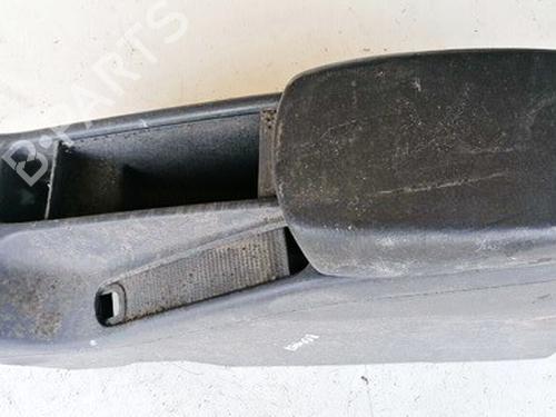 Used Armrest / Center console Armrest / Center console VOLVO V40 Estate (645) 1.9 DI (115 hp) 35626276 35626276