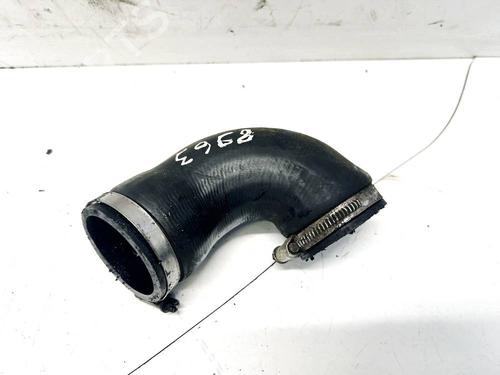 Used Pipe Pipe VW TRANSPORTER T4 Van (70A, 70H, 7DA, 7DH) 1.9 TD (68 hp) 32950289 32950289