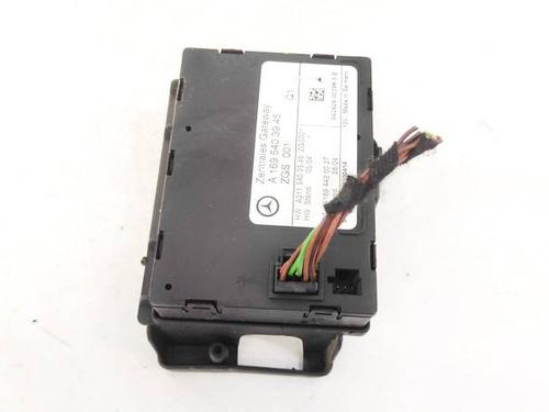 Used Electronic module Electronic module MERCEDES-BENZ A-CLASS (W169) A 180 CDI (169.007, 169.307) (109 hp) 32931296 32931296