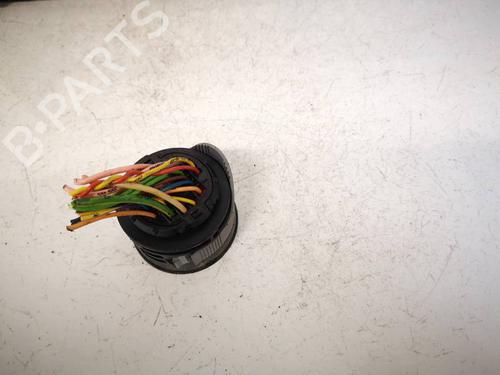 Electronic module CITROËN C5 III (RD_) 1.6 HDi 110 (RD9HZC) | BP39158207M83 - Image 3