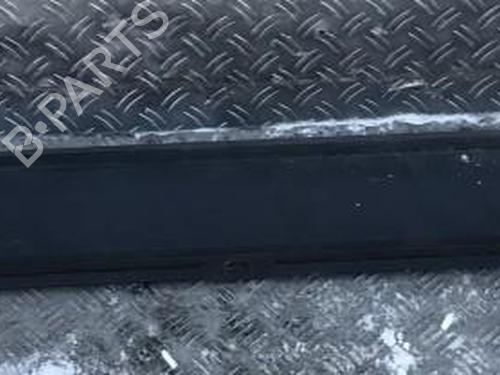 Venstre sidekjole Venstre sidekjole OPEL SIGNUM Hatchback (Z03) 2.2 DTI (F48) (125 hp) 35706343 35706343