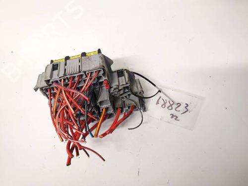 Fuse box AUDI Q7 (4LB) 3.0 TDI quattro | BP32938568E1 - Image 2