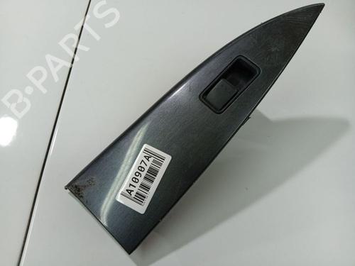 switch-mazda-6-hatchback-gg-2002-2003-2004-2005-2006-2007-2008-32537924 main image