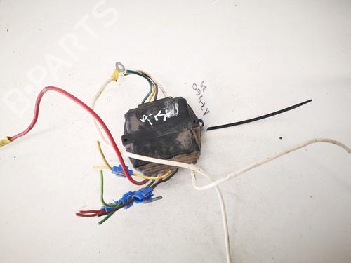 Used Electronic module Electronic module SUZUKI GRAND VITARA I (FT, HT) 2.7 (JA 627) (173 hp) 32899946 32899946