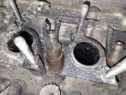 Used Injector Injector BMW 5 (E39) 525 tds (143 hp) 35117818 35117818