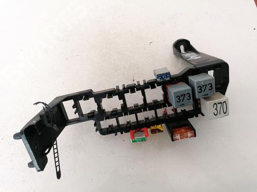 fuse-box-vw-passat-b55-3b3-2000-2001-2002-2003-2004-2005-33068414 main image