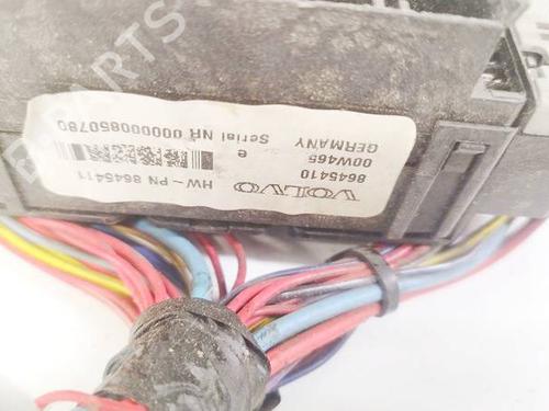 Fuse box VOLVO S60 I (384) D5 | BP37998862E1 - Image 2