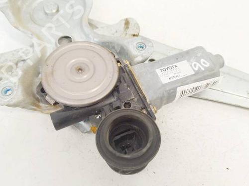 Fensterhebermotor hinten rechts für Fensterhebermotor hinten rechts TOYOTA MATRIX (_E13_) 1.8 VVTi (ZZE132, ZZE134) (132 hp) 36688418 36688418