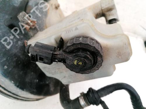 Used Brake fluid reservoir Brake fluid reservoir 35406638 35406638