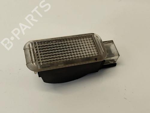 interior-roof-light-audi-a6-c5-4b2-4b4-1997-1998-1999-2000-2001-2002-2003-2004-2005-34772164 main image