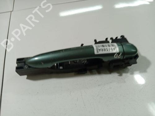 Używane Klamka zewnętrzna drzwi przednich prawych Klamka zewnętrzna drzwi przednich prawych RENAULT MEGANE II (BM0/1_, CM0/1_) 1.9 dCi (BM0G, CM0G) (120 hp) 37512771 37512771