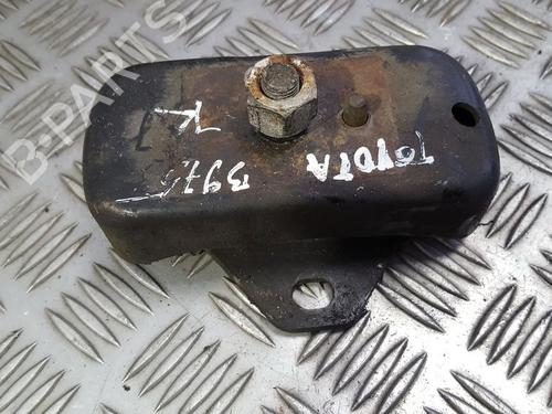 Used Engine mount Engine mount TOYOTA LAND CRUISER 90 (_J9_) 3.0 TD (KZJ90_, KZJ95_, KZJ90R, KZJ95R, KZJ90W, KZJ95W) (125 hp) 33495937 33495937