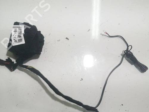 Used Electronic module Electronic module SKODA SUPERB II (3T4) 2.0 TDI (140 hp) 33098366 33098366