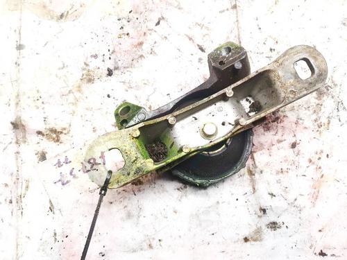 Used Engine mount VOLVO V50 (545) 2.4 (140 hp) 32932770