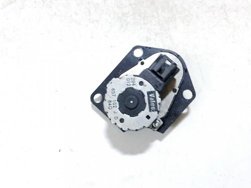 electronic-module-peugeot-607-9d-9u-2000-33519384 main image