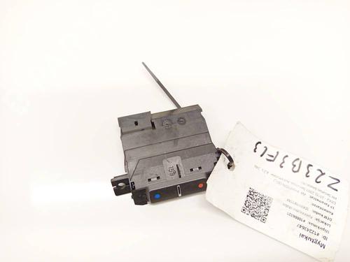 Used Climate control Climate control 38641068 38641068
