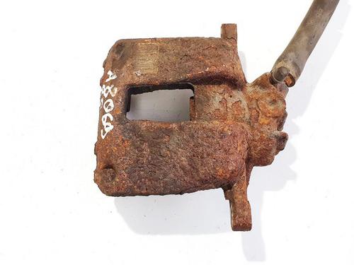 Used Right front brake caliper Right front brake caliper PEUGEOT 307 (3A/C) 2.0 HDi 110 (107 hp) 35408659 35408659