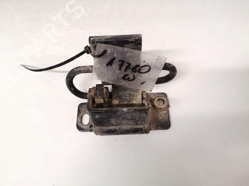 hingedoor-check-strap-audi-a4-b5-8d2-1994-1995-1996-1997-1998-1999-2000-2001-32894998 main image