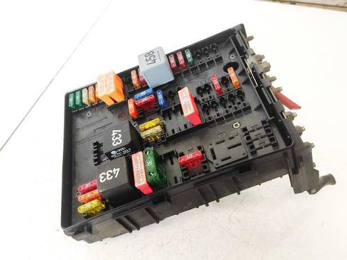 Used Fuse box Fuse box VW TOURAN (1T1, 1T2) 1.9 TDI (105 hp) 32948635 32948635