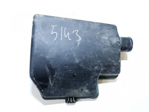 Used Fuse box Fuse box VOLVO S80 I (184) 2.4 (140 hp) 33519824 33519824