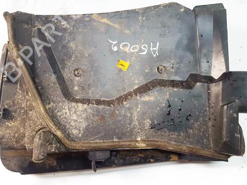 Used Air filter box Air filter box BMW 5 (E39) 520 i (150 hp) 35857877 35857877
