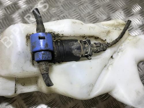washer-pump-opel-zafira-a-mpv-t98-1999-2000-2001-2002-2003-2004-2005-2006-35676808 main image