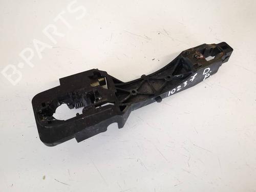 front-right-exterior-door-handle-kia-ceed-hatchback-ed-2006-2007-2008-2009-2010-2011-2012-35048795 main image