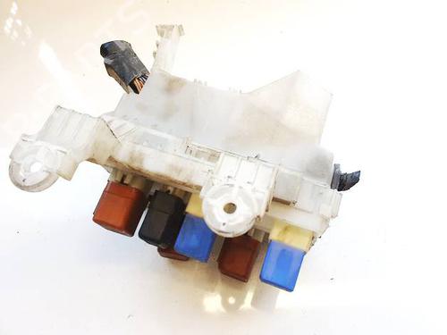 Used Fuse box Fuse box 35832146 35832146