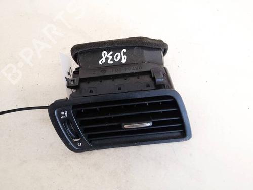 air-vent-vw-passat-b6-3c2-2005-2006-2007-2008-2009-2010-2011-32940152 main image