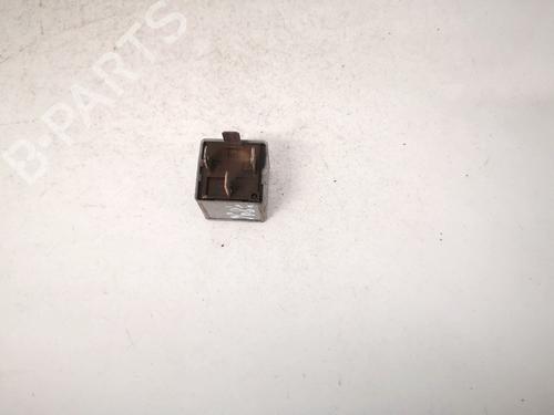 Electronic sensor AUDI A6 C5 (4B2, 4B4) 2.5 TDI | BP32901406M84 - Image 2