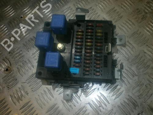 Used Fuse box Fuse box NISSAN MAXIMA III (J30) 3.0 i (170 hp) 33482632 33482632