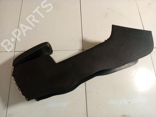 Armrest / Center console MAZDA 6 Hatchback (GH) 2.0 MZR-CD (GH14) | BP39632322I20 - Image 2