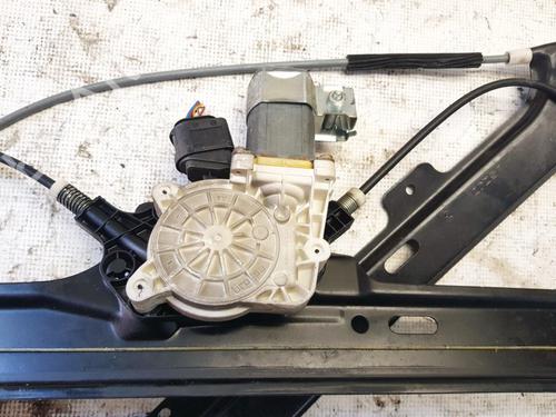 Used Left front window motor Left front window motor BMW 5 (E60) 535 d (272 hp) 35522379 35522379