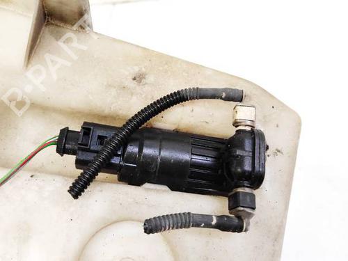 washer-pump-vw-golf-plus-v-5m1-521-2004-2005-2006-2007-2008-2009-2010-2011-2012-2013-35346283 main image