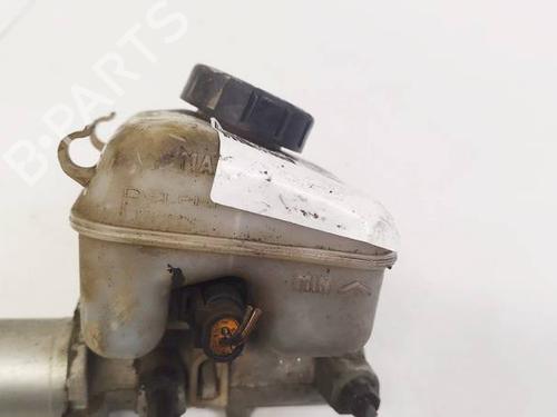 Used Brake fluid reservoir Brake fluid reservoir 35175522 35175522
