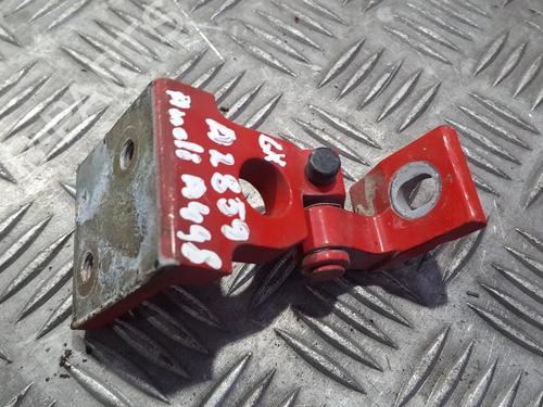 hingedoor-check-strap-audi-a4-b5-8d2-1994-1995-1996-1997-1998-1999-2000-2001-33486286 main image