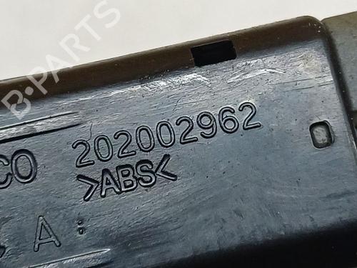 Switch KIA CARENS III MPV (UN) 2.0 CRDi 140 | BP39969044I30 - Image 4